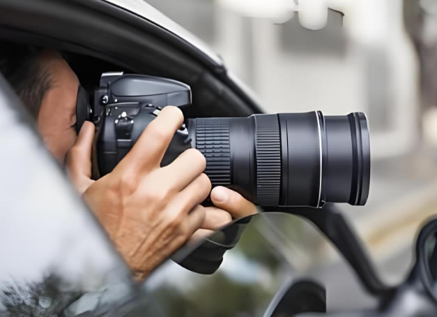 夜夜都要喝醉，只不过是并不高明的掩饰